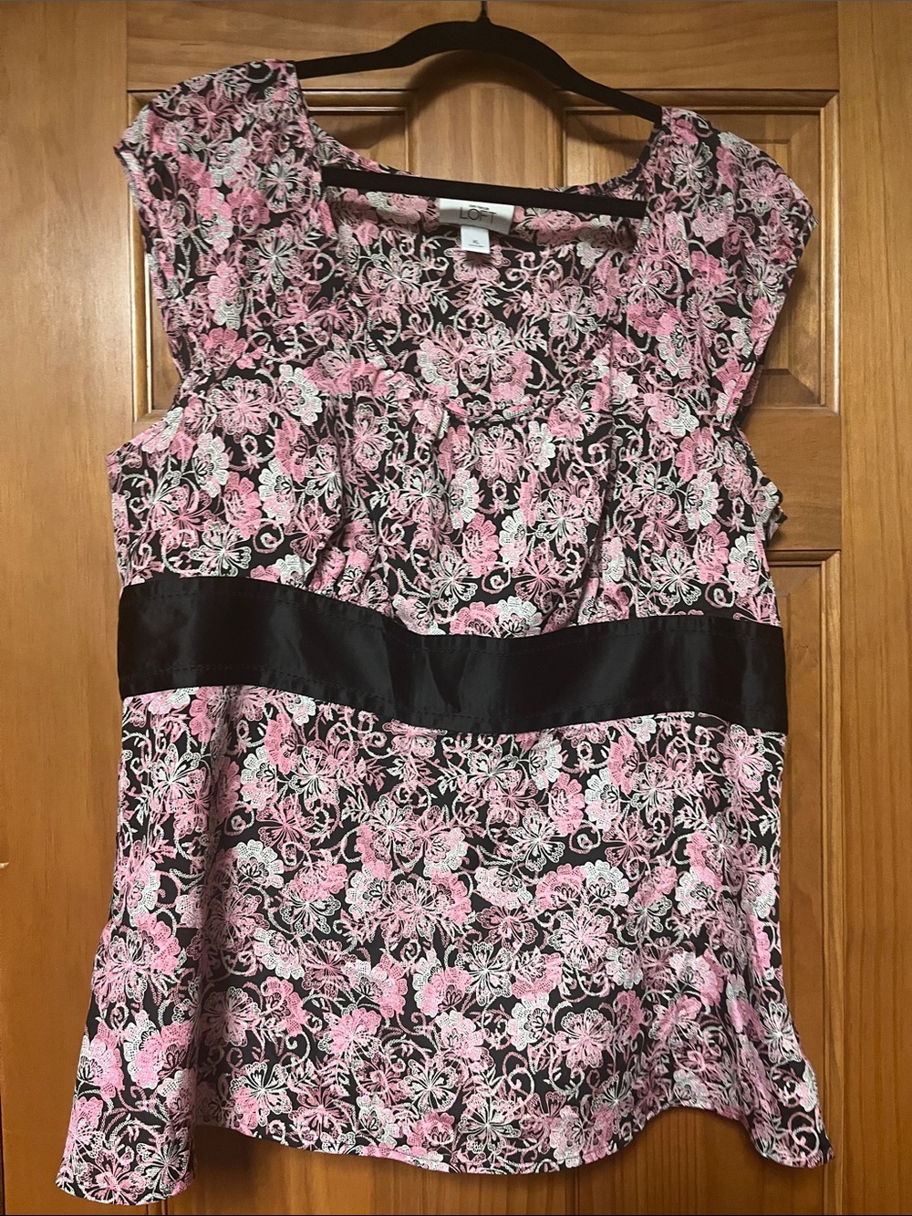 LOFT Pink, Black and White Floral Cap-Sleeve Blouse